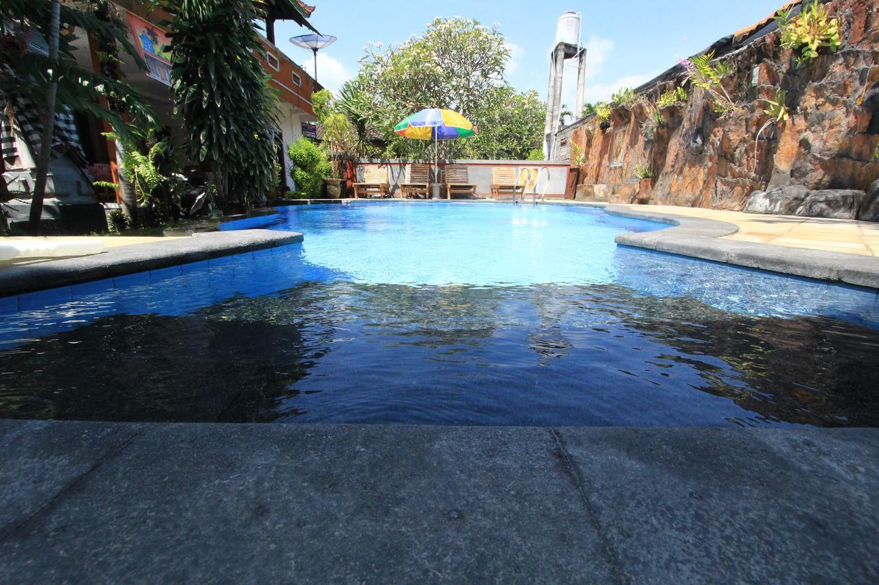 Pondok Wisata Elsa 2 Hotel Lovina Екстериор снимка